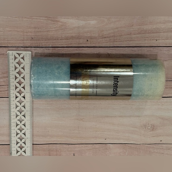 Chesapeake Bay Candle - Intensity Unscented Candle/14in tall - Picture 11 of 11